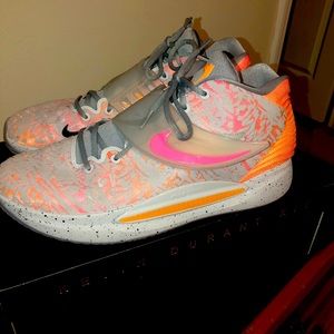 Nike KD 14